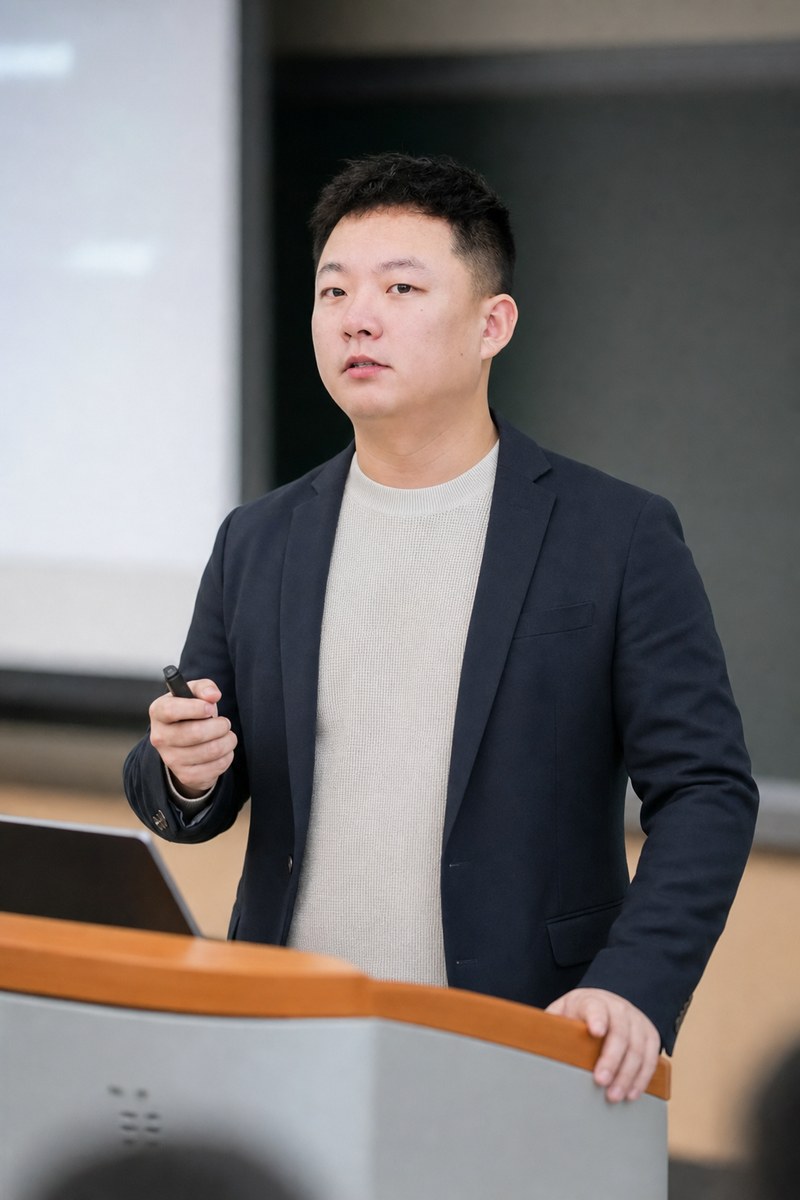 陈义周 - 红烁 AI 资深 AI 视频讲师